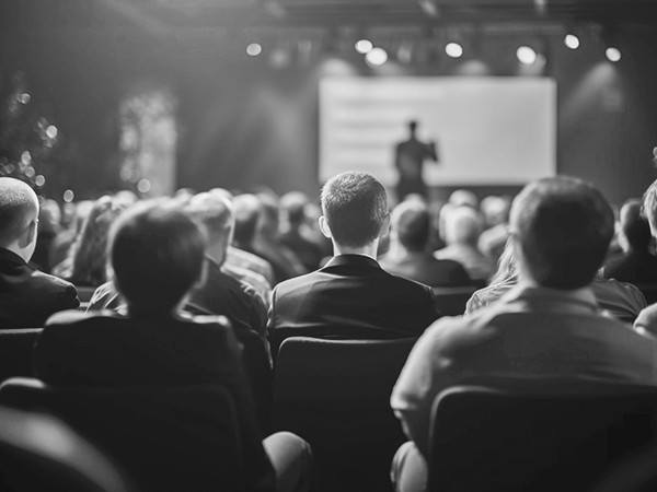 konrefencja, sala konferencyjna, uczestnicy, szkolenie